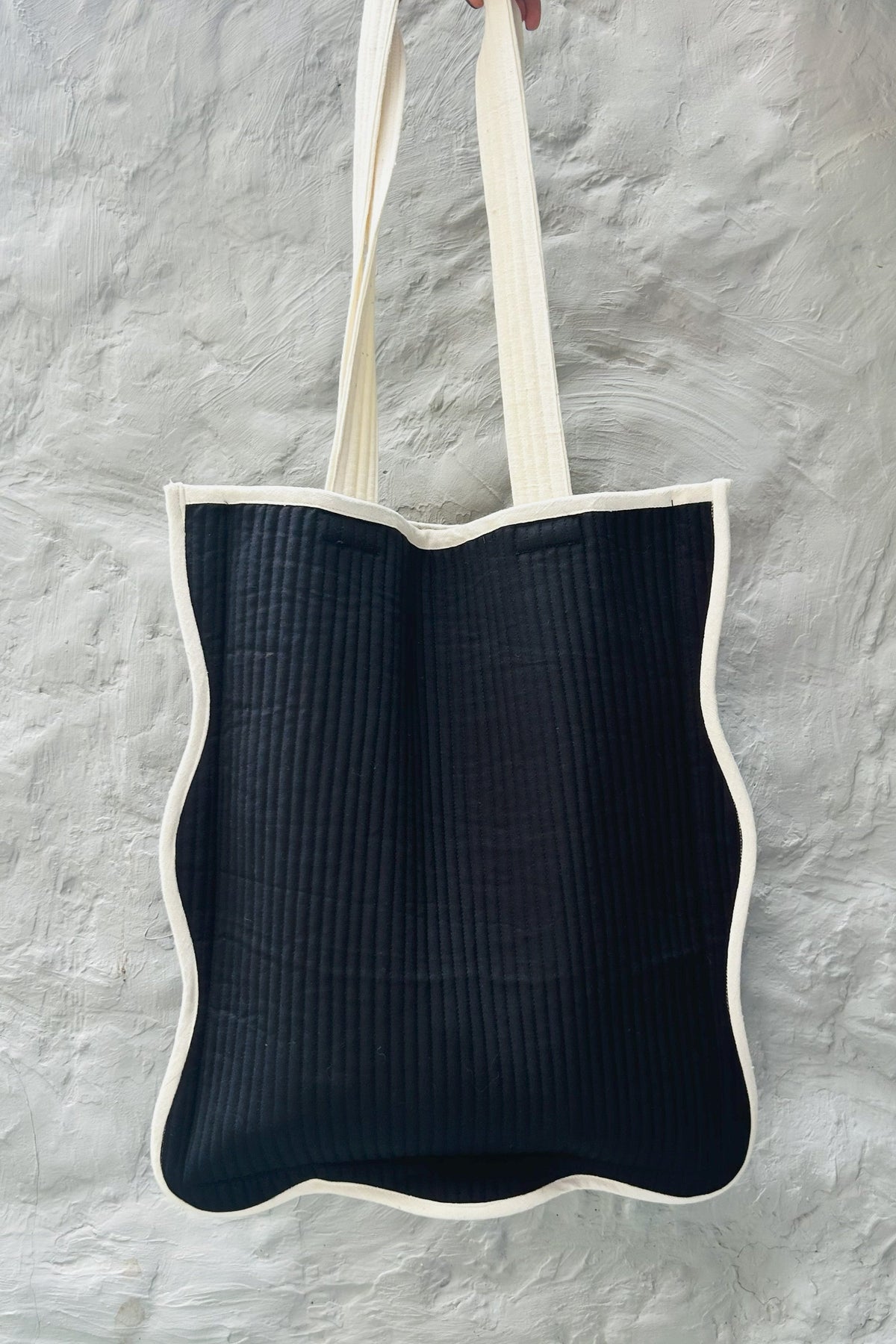the tote bag- salt and pepper